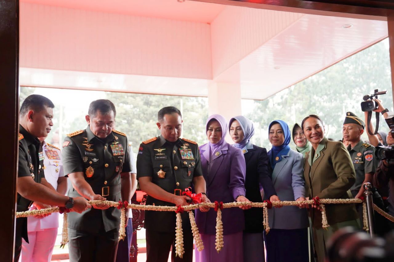 Panglima TNI Resmikan Gedung Grha Wiyata Yuddha Seskoad