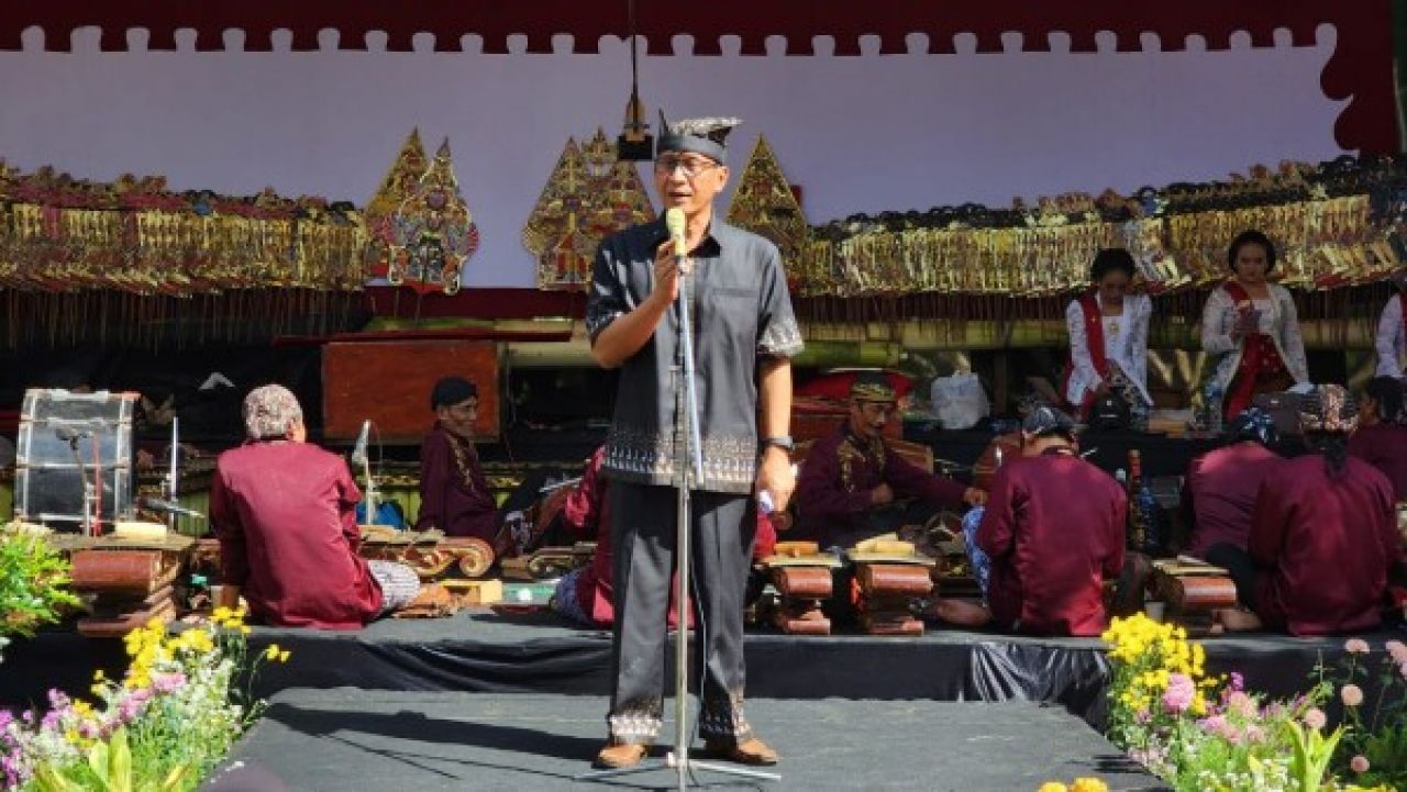 Menjaga Kearifan Lokal, Pemkab Bojonegoro Gelar Ruwatan Murwakala di Kayangan Api