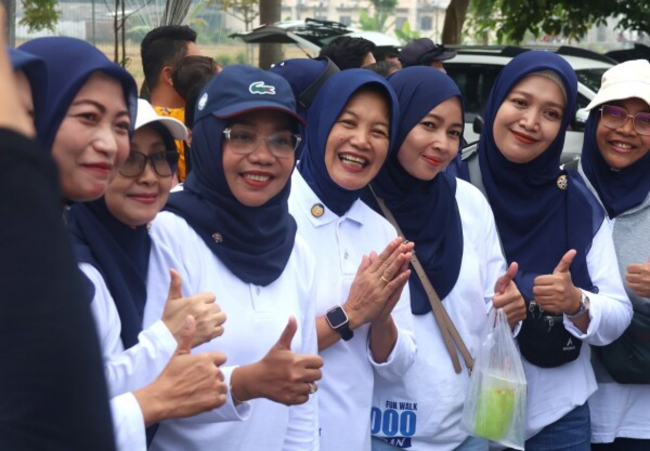 Semarak Fun Walk 1000 Bidan Semakin Sehat Bersama Rakyat Semakin Kuat, Bojonegoro Bahagia Makmur dan Membanggakan