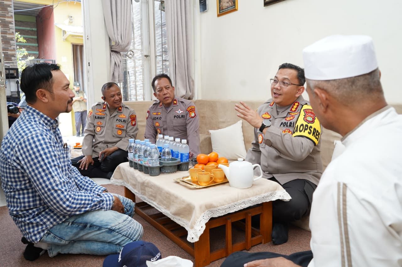 Kapolres Metro Jakarta Utara Anjangsana ke Habib Boften, Perkuat Sinergi Jaga Kamtibmas