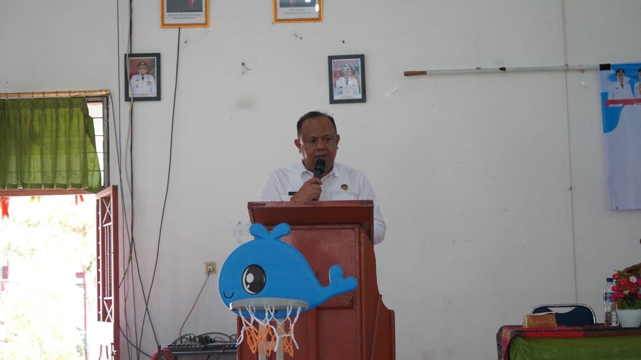 Pemkab Toba Serahkan BKB Kit Untuk Cegah Stunting